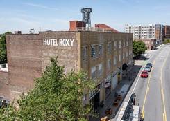 
                                	        Hotel Roxy Lofts
                                    