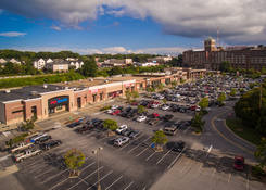 
                                	        Midtown Place Shopping Center
                                    