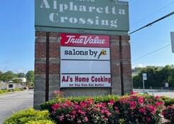 
                                	        Alpharetta Crossing
                                    