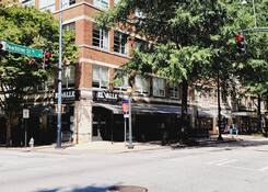 
                                	        800 Peachtree
                                    